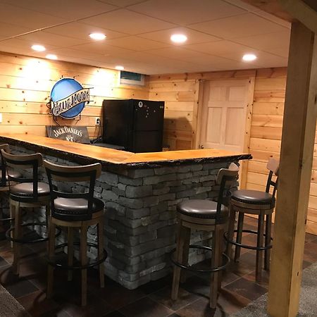 Rough Cut Lodge Gaines Экстерьер фото