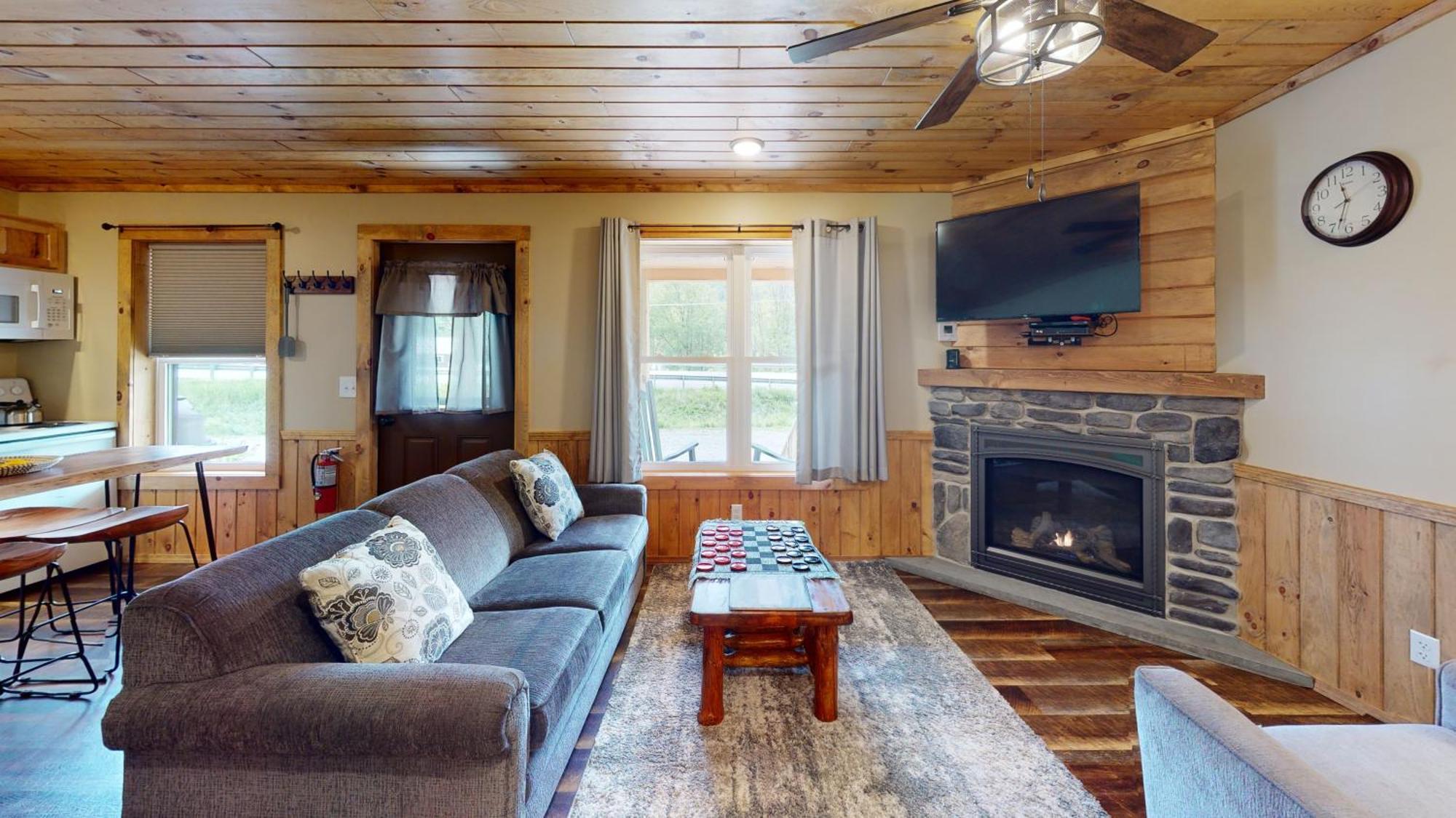 Rough Cut Lodge Gaines Экстерьер фото